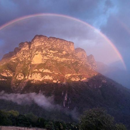 Foris House Hotel Vikos Buitenkant foto
